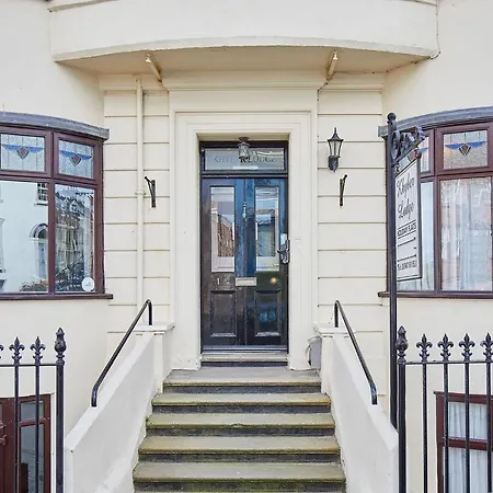 Apartment 1 At Khyber