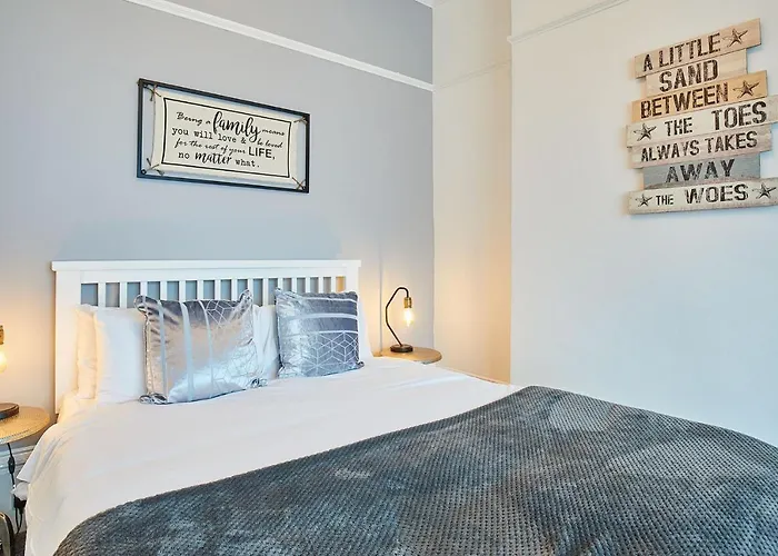 1 - Khyber アパート